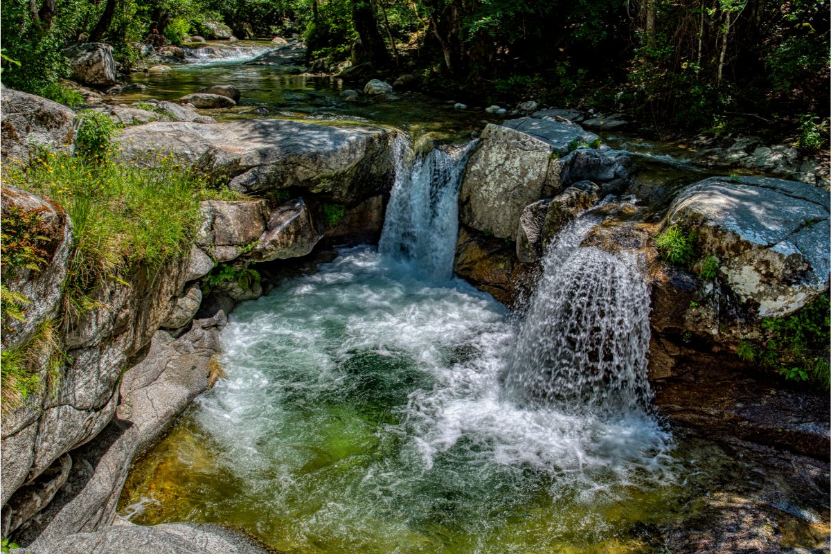 cascades-de-purcaraccia-en-corse